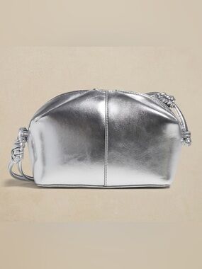 Banana Republic VEGAN LEATHER CROSSBODY BAG metallic silver
